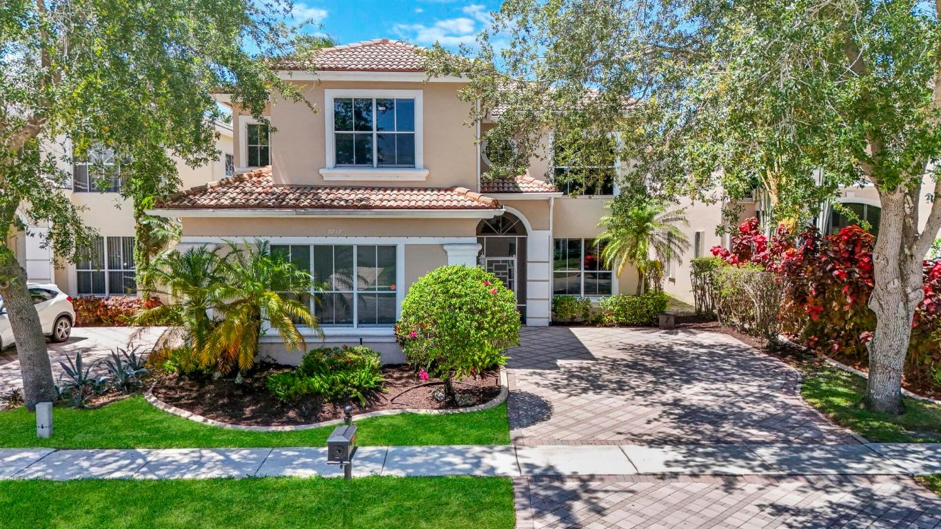 9737 Vineyard Court, Boca Raton