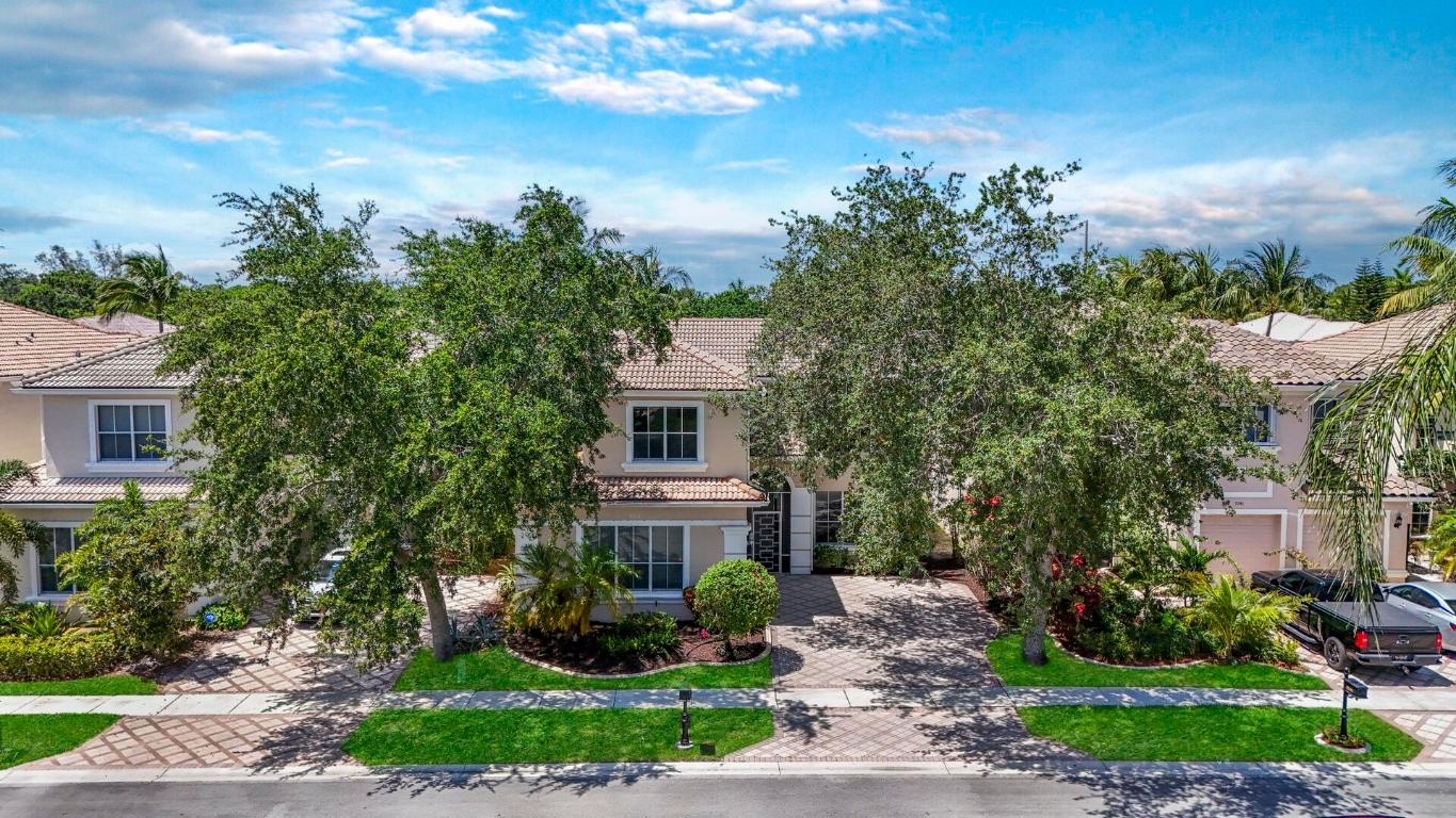 9737 Vineyard Court, Boca Raton