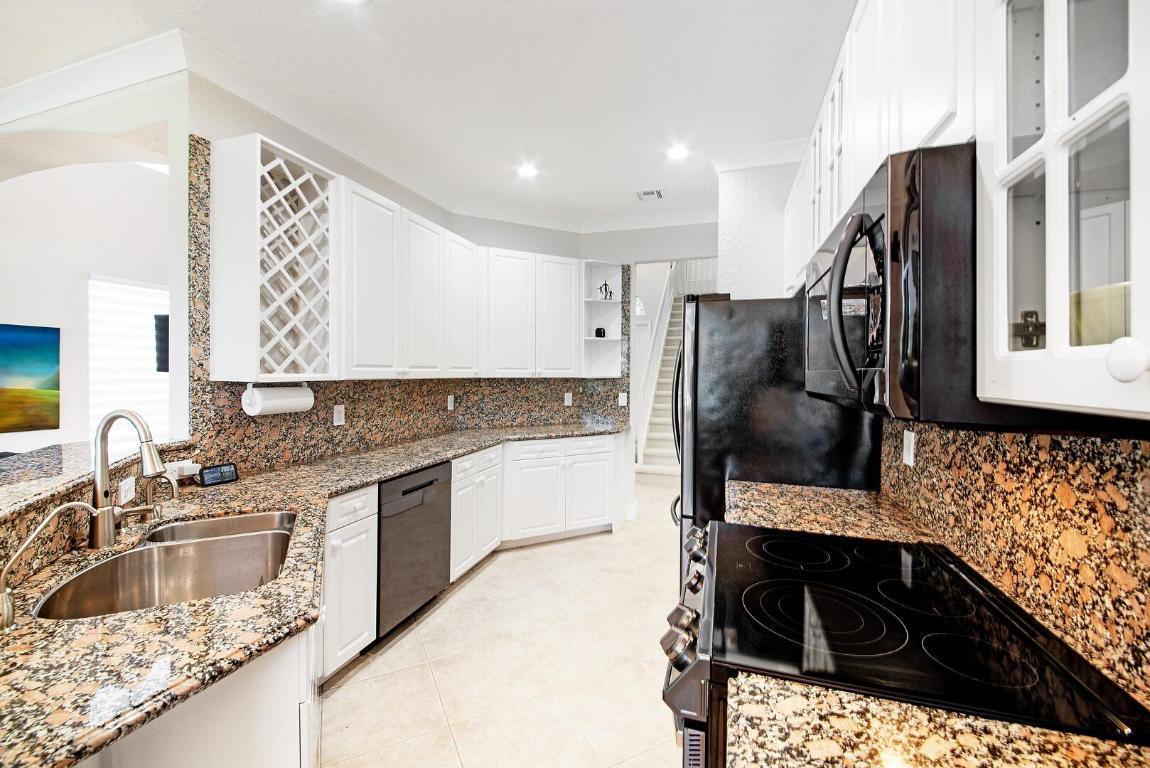 9737 Vineyard Court, Boca Raton