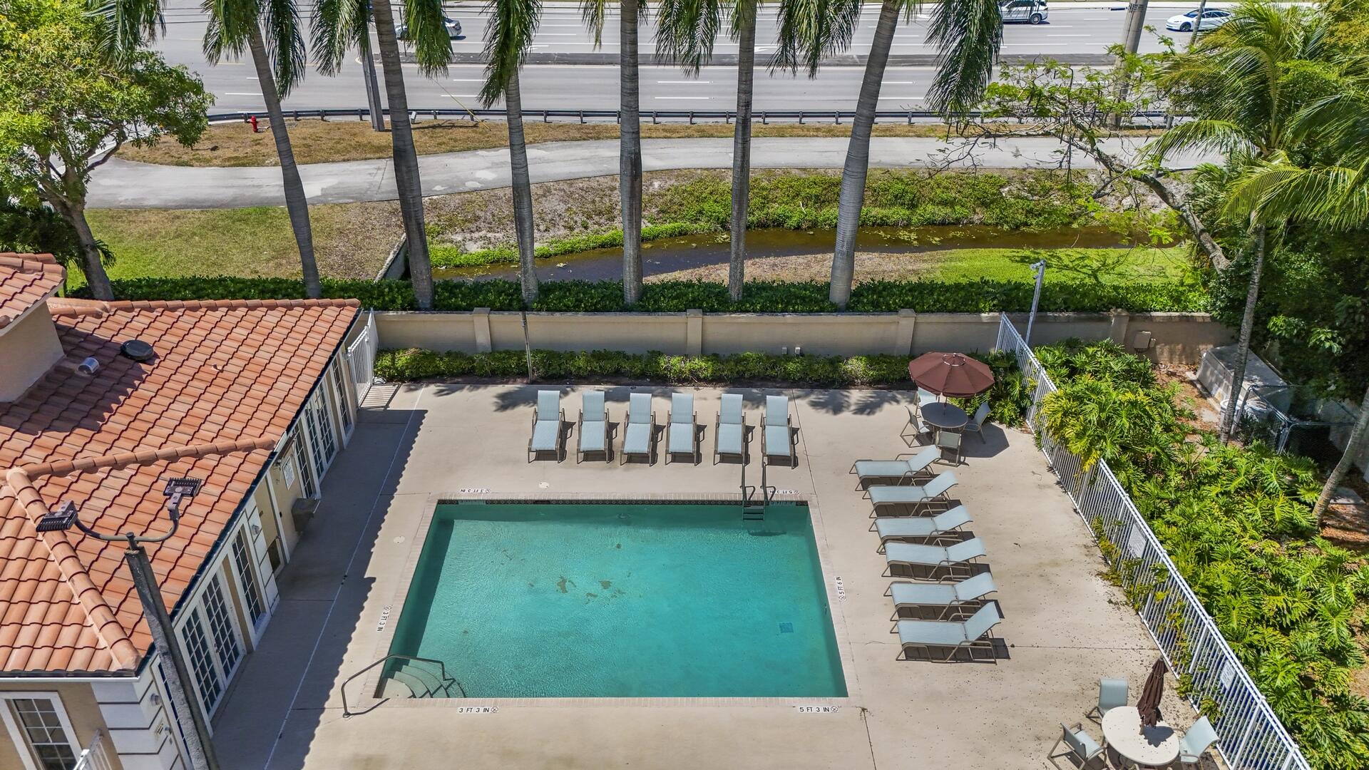 9737 Vineyard Court, Boca Raton