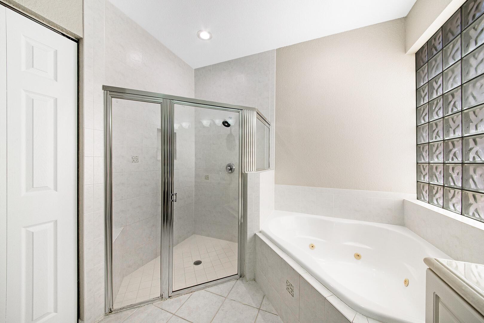 9737 Vineyard Court, Boca Raton