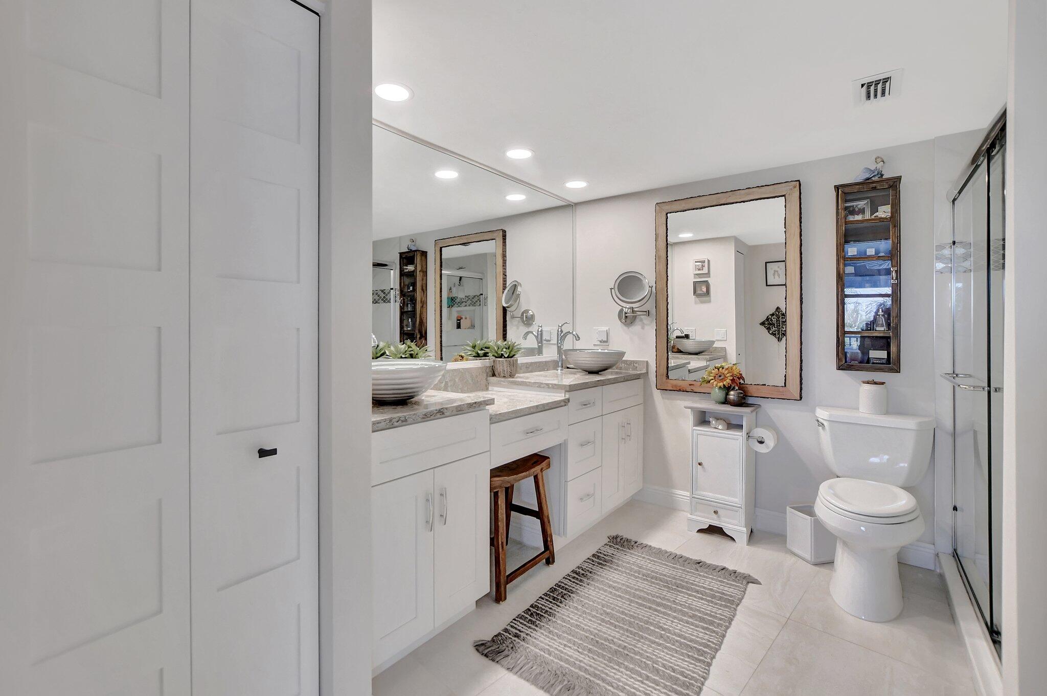 1523 E Hillsboro Boulevard 631