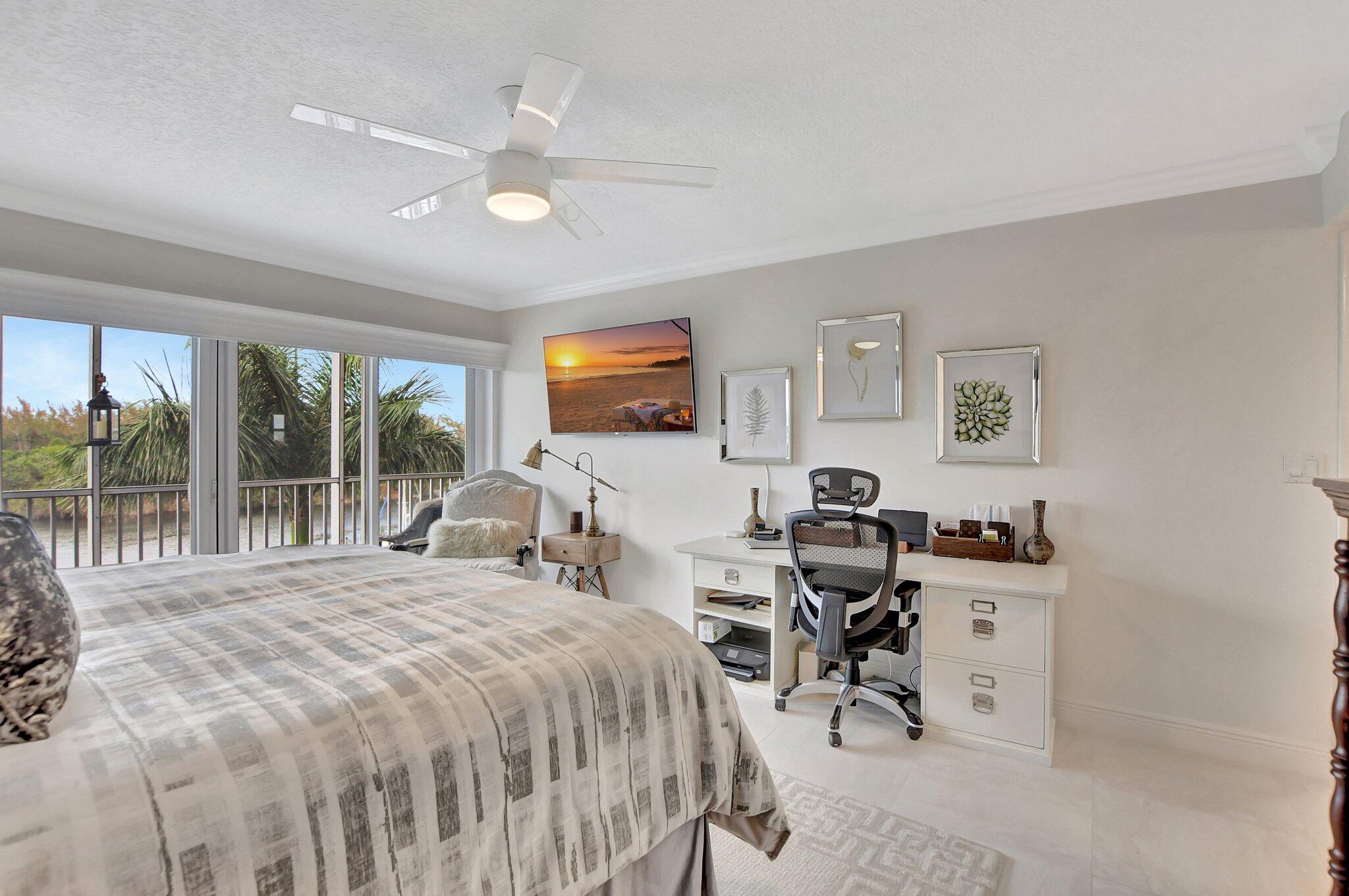 1523 E Hillsboro Boulevard 631