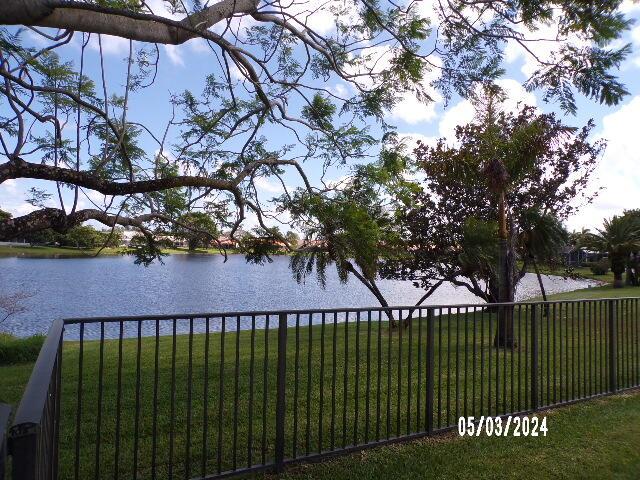 2544 SW 23rd Cranbrook Place