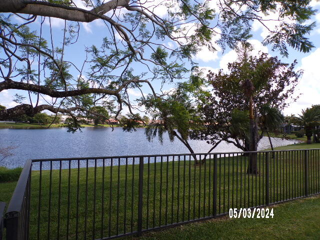 2544 SW 23rd Cranbrook Place