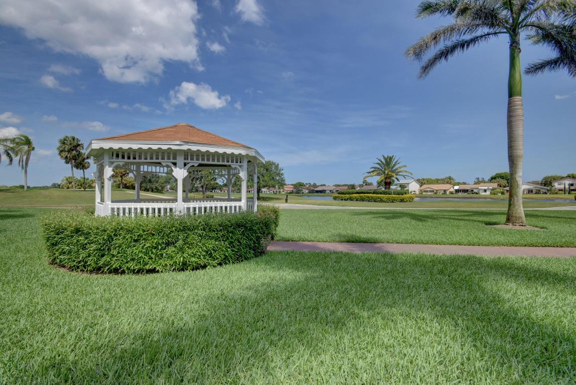 5560 Fairway Park Drive 102, Boynton Beach Unit: 102