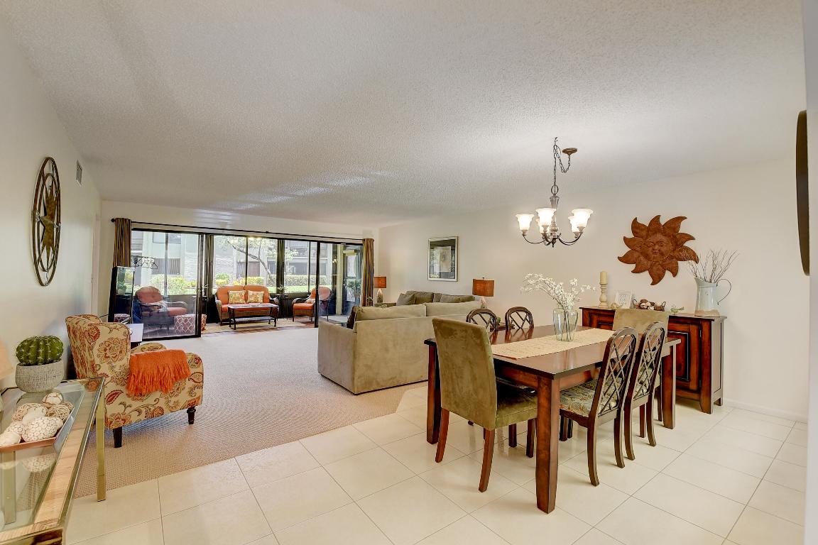 5560 Fairway Park Drive 102, Boynton Beach Unit: 102