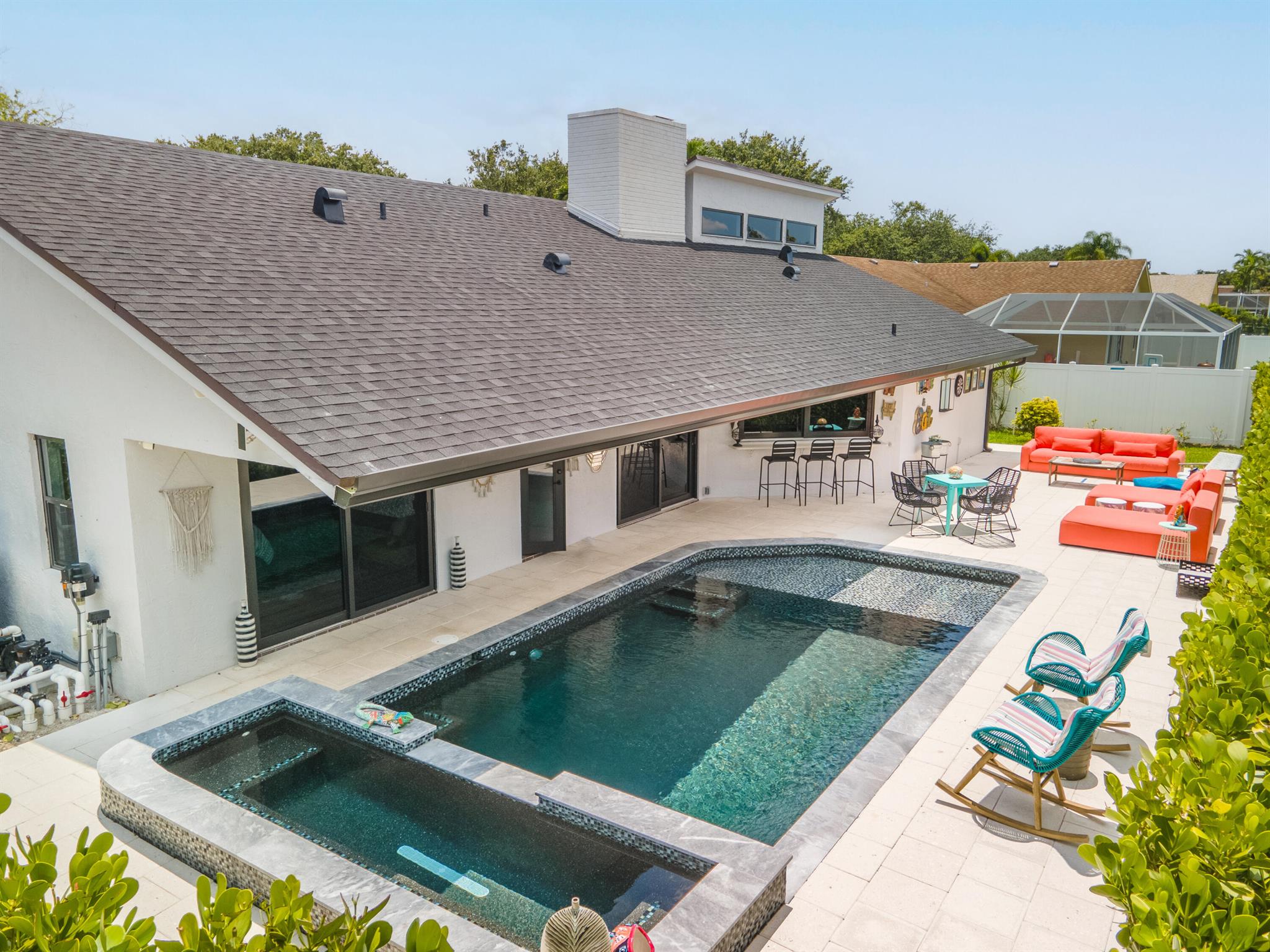 2525 NW 31st Street