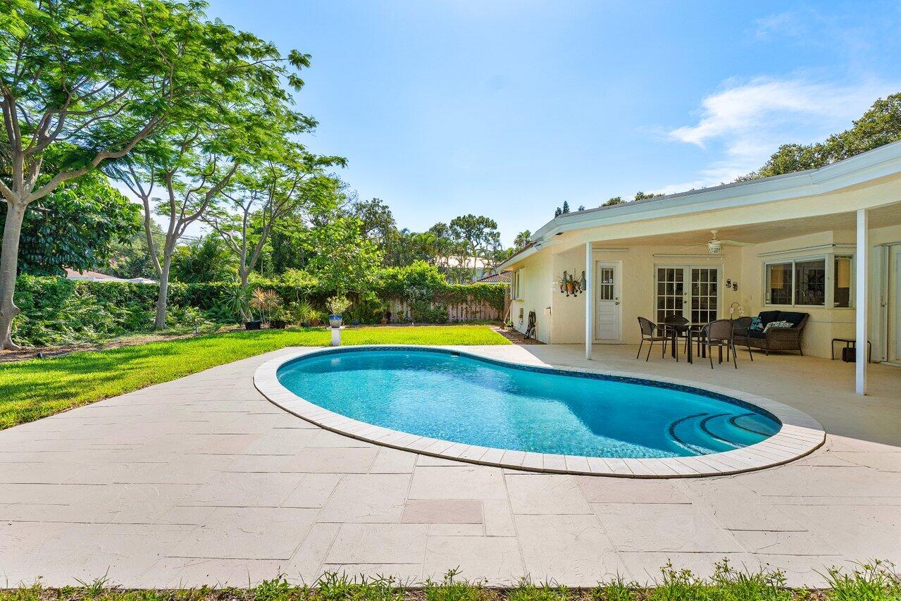 960 SW 20th Street
