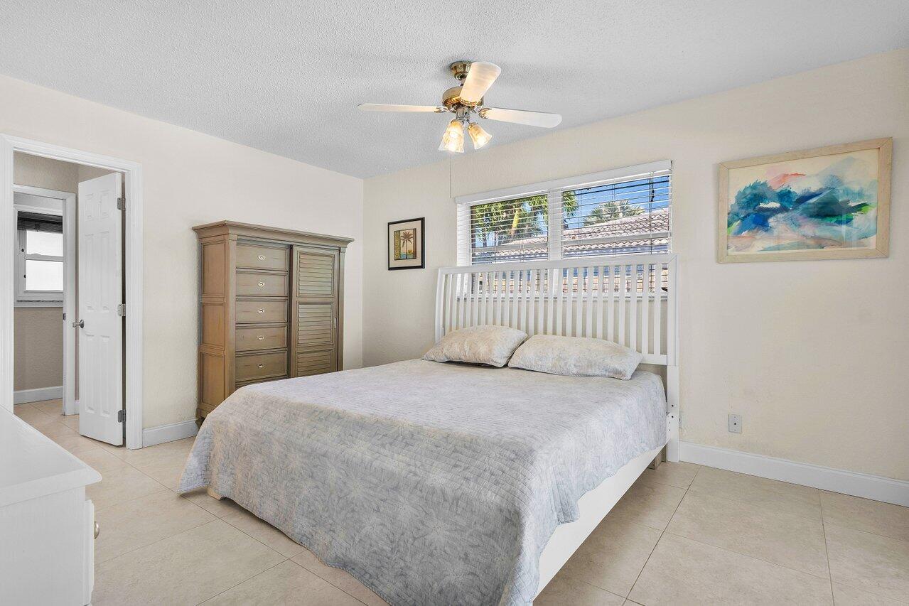 960 SW 20th Street