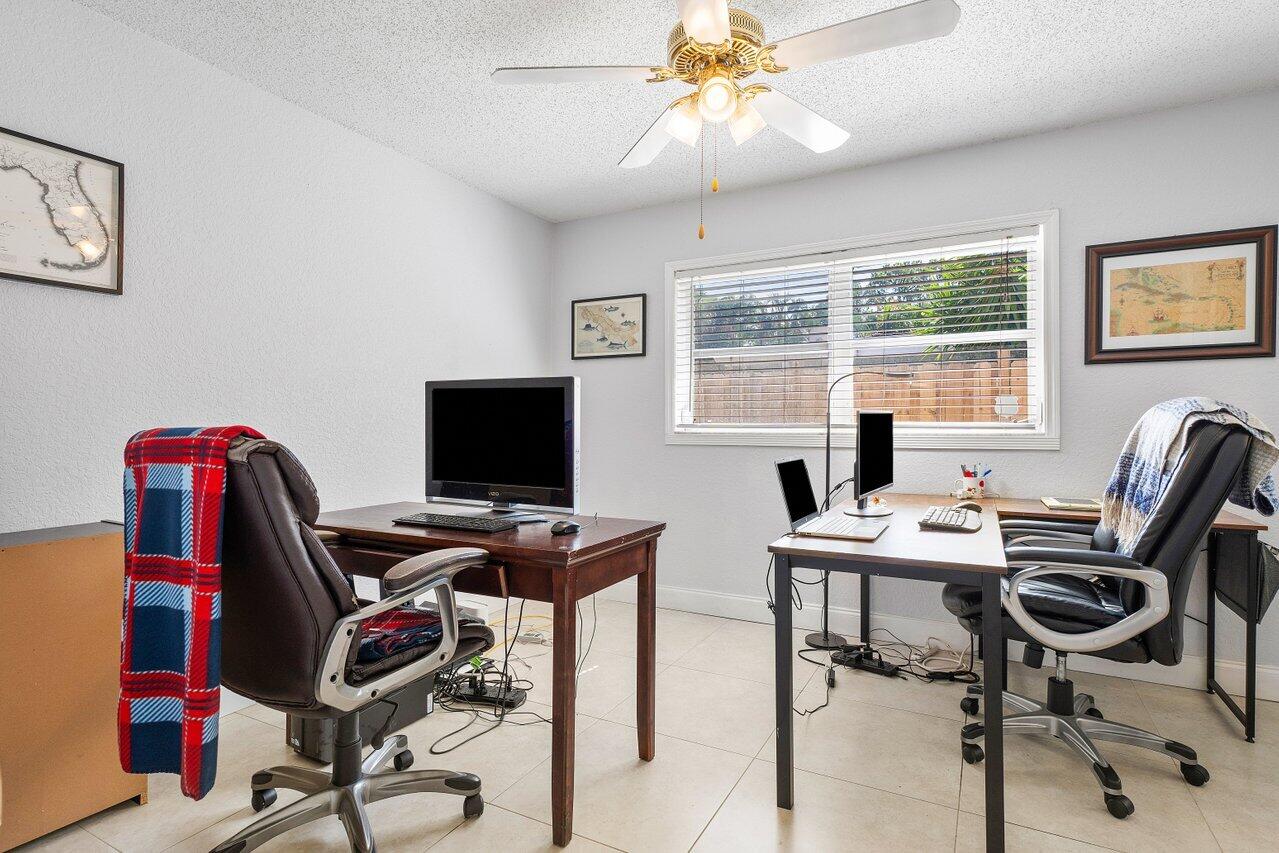 960 SW 20th Street