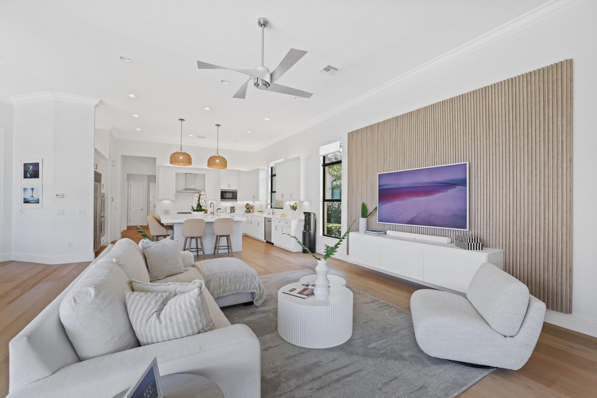 9599 Moritz Way