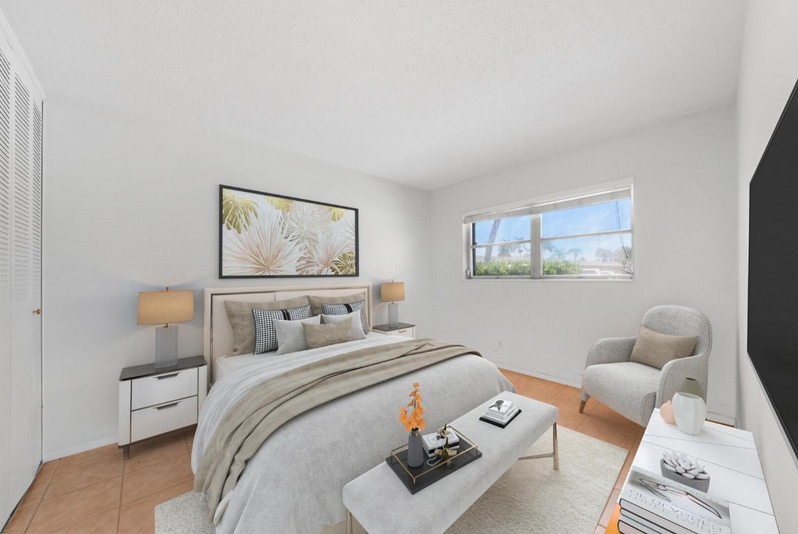 2581 Dudley Drive W D, West Palm Beach Unit: D