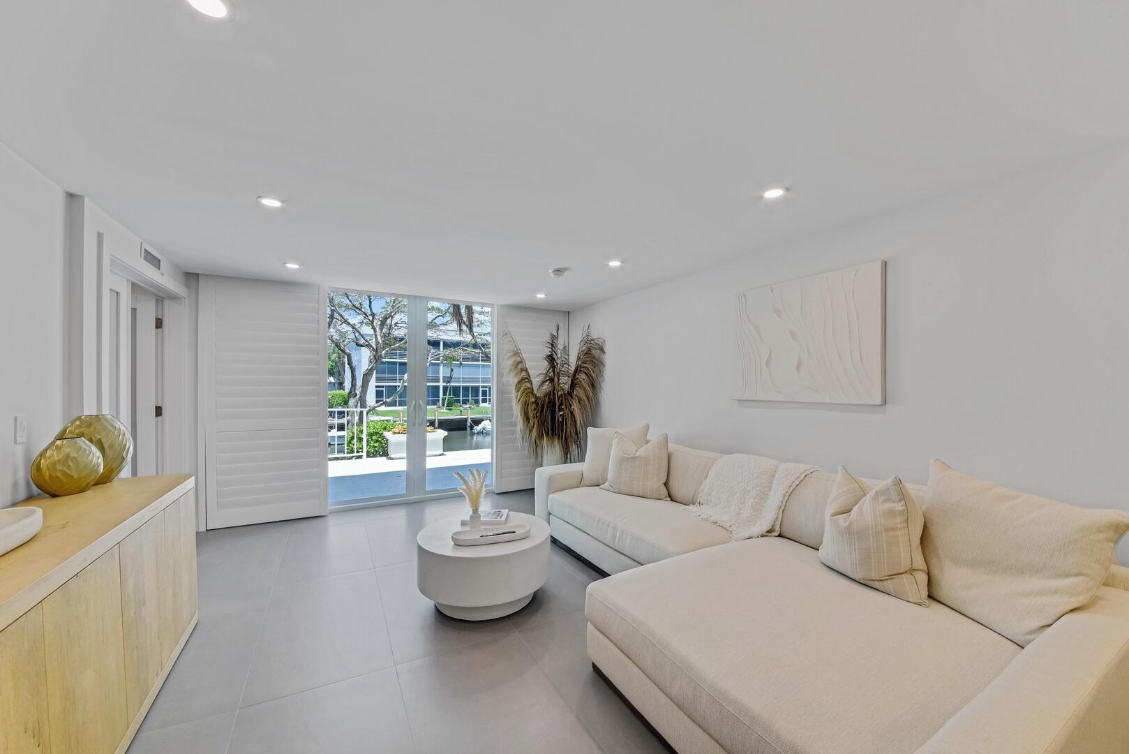 765 Jeffery Street 101, Boca Raton Unit: 101