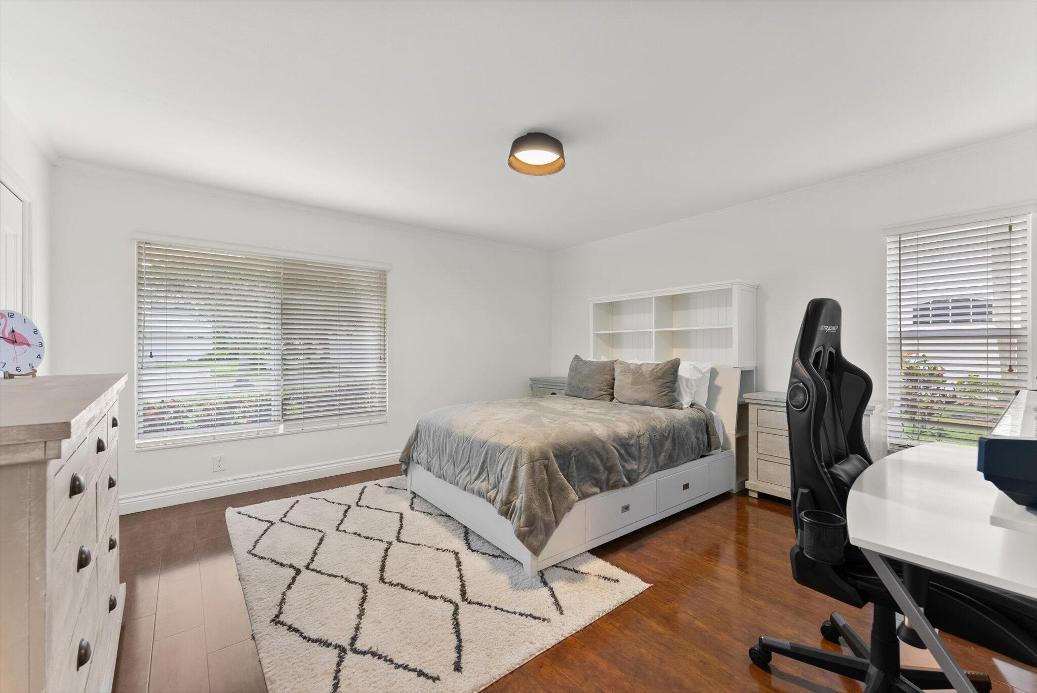 4320 Saint Charles Way