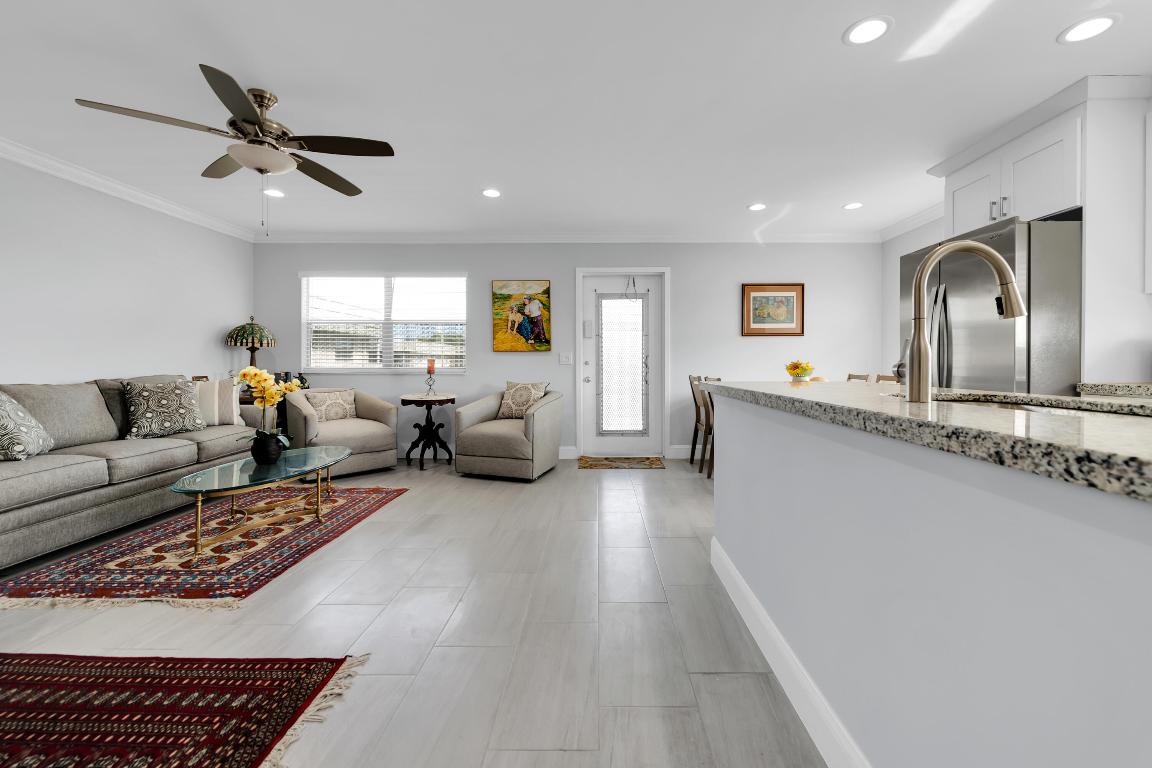 672 Monaco Court N 672, Delray Beach Unit: 672