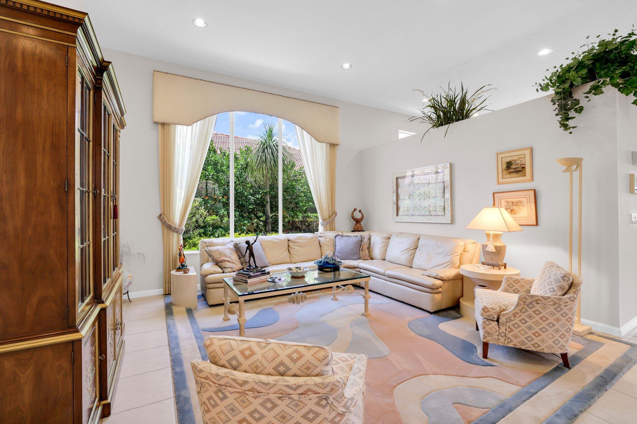 4067 Laurel Estates Way