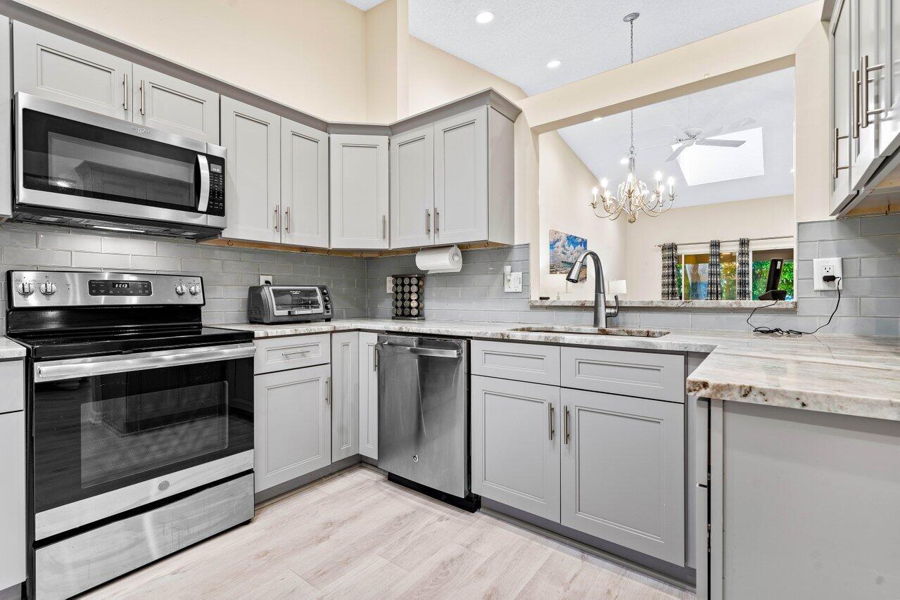 6082 Waldwick Circle 6082