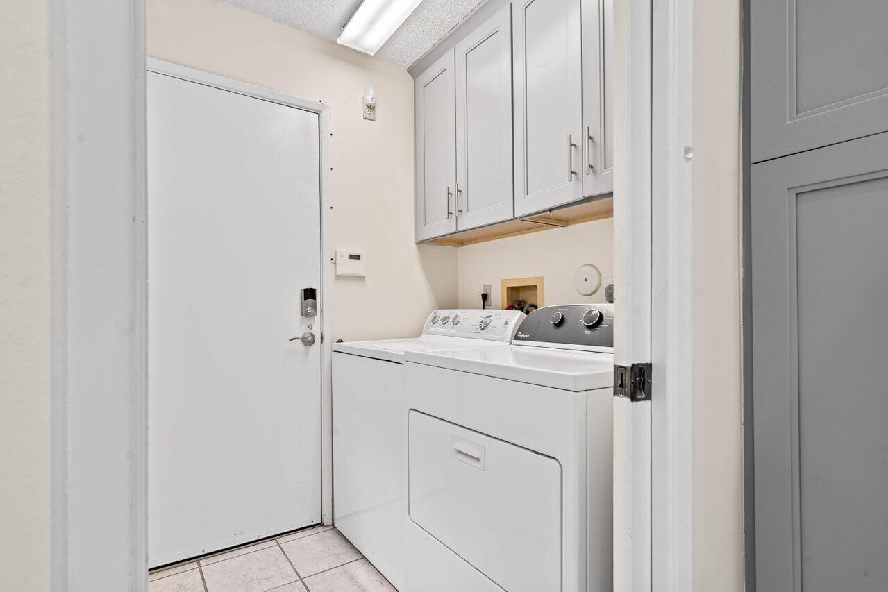 6082 Waldwick Circle 6082