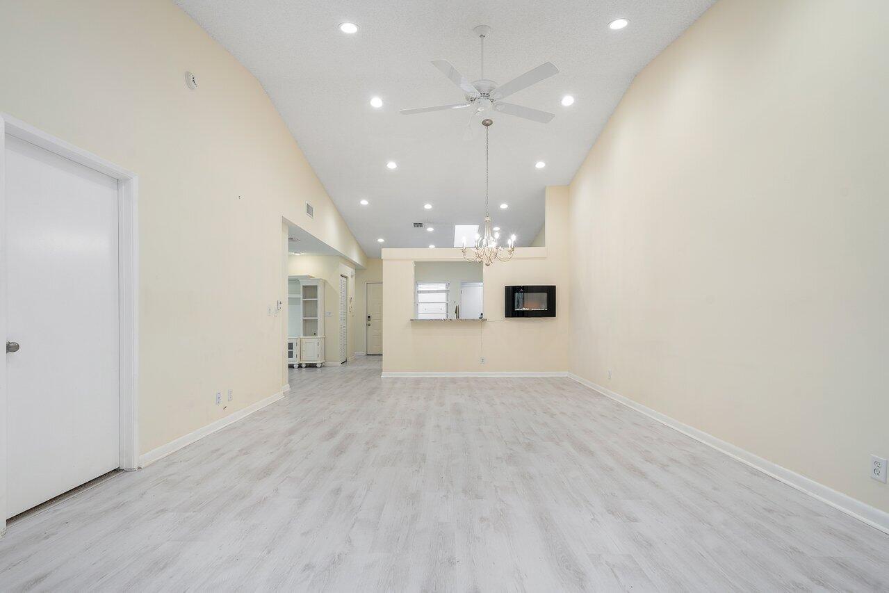 6082 Waldwick Circle 6082