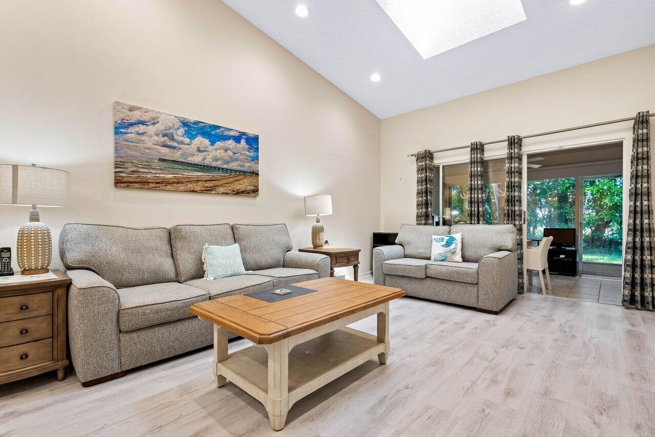 6082 Waldwick Circle 6082