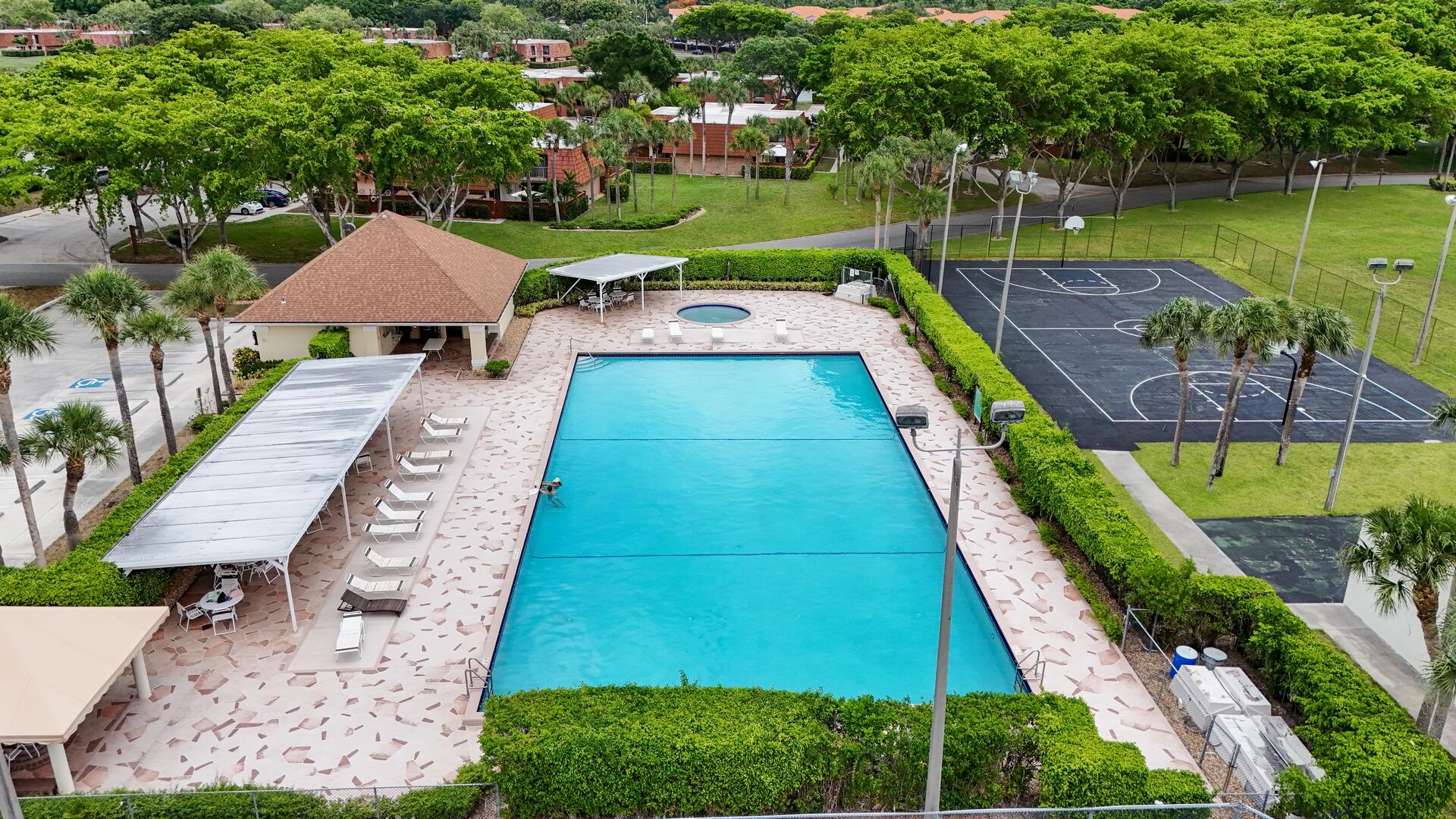 429 Live Oak Lane 210a, Boynton Beach Unit: 210a