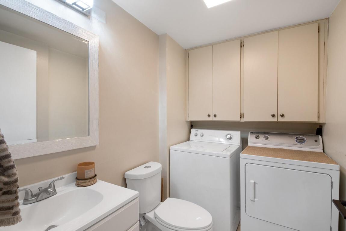 429 Live Oak Lane 210a, Boynton Beach Unit: 210a