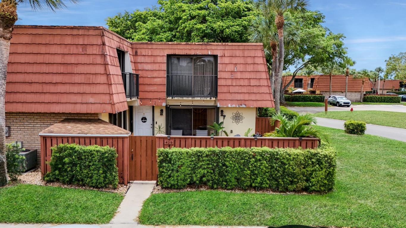 429 Live Oak Lane 210a, Boynton Beach Unit: 210a