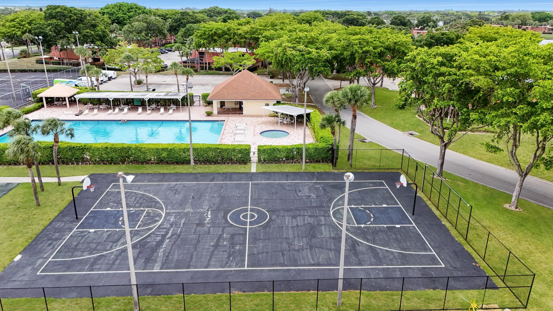 429 Live Oak Lane 210a, Boynton Beach Unit: 210a