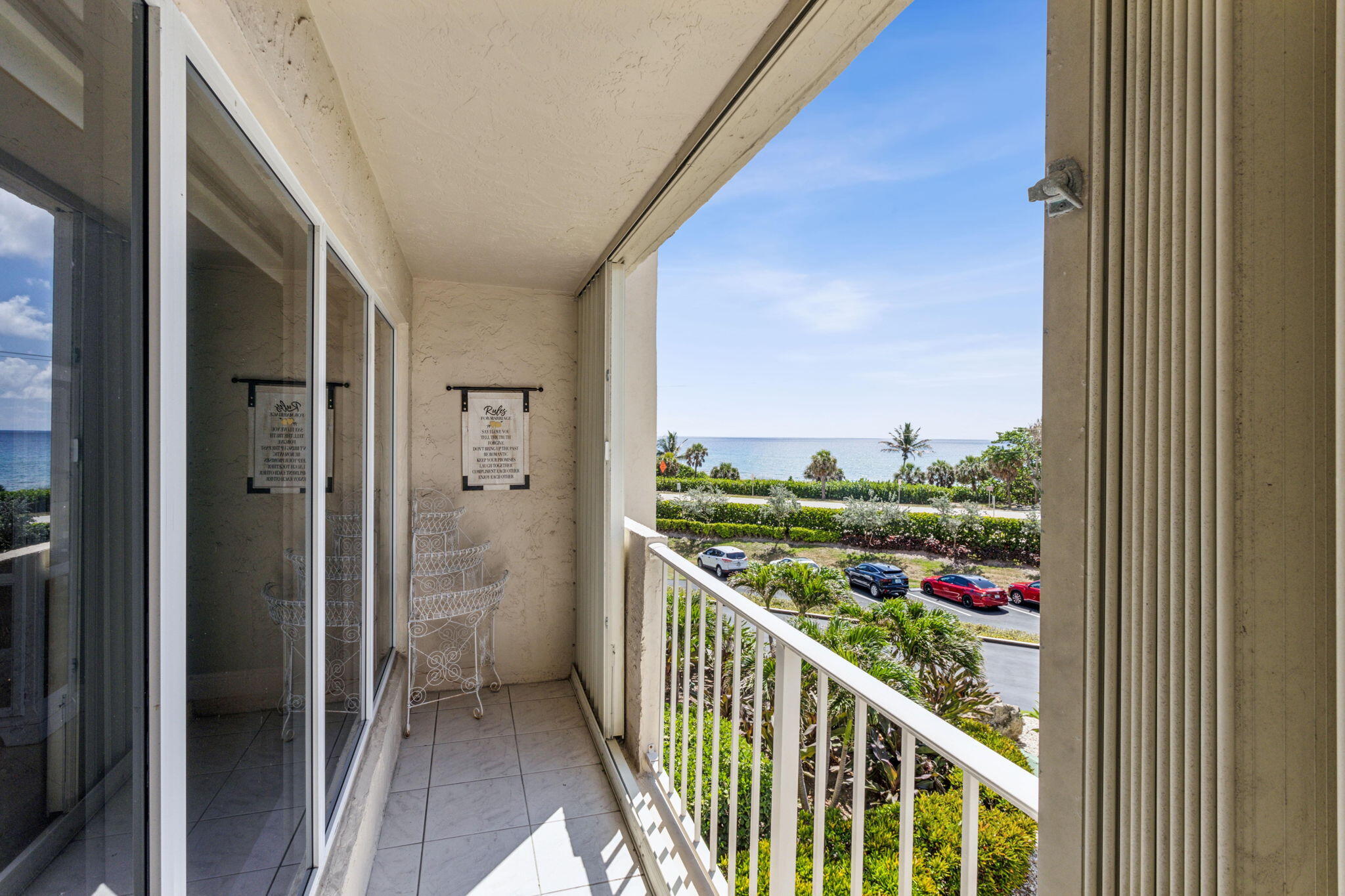 4001 N Ocean Boulevard 302-B, Boca Raton Unit: 302-B
