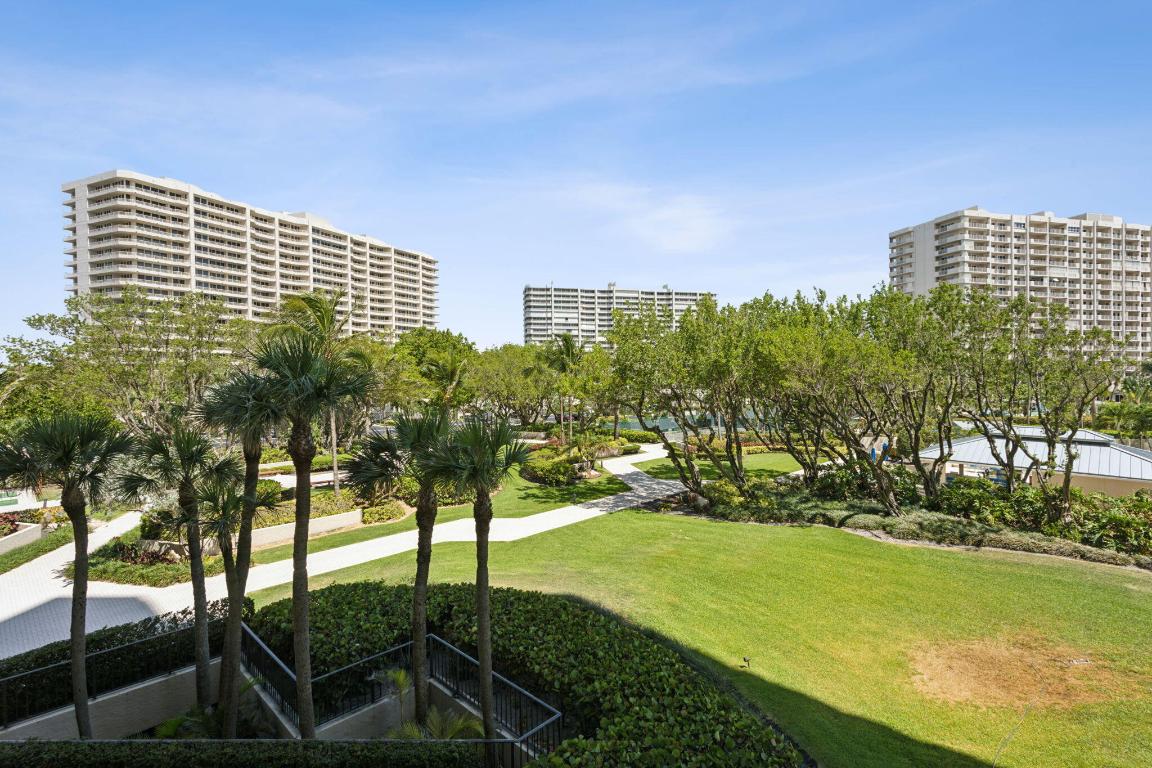 4001 N Ocean Boulevard 302-B, Boca Raton Unit: 302-B