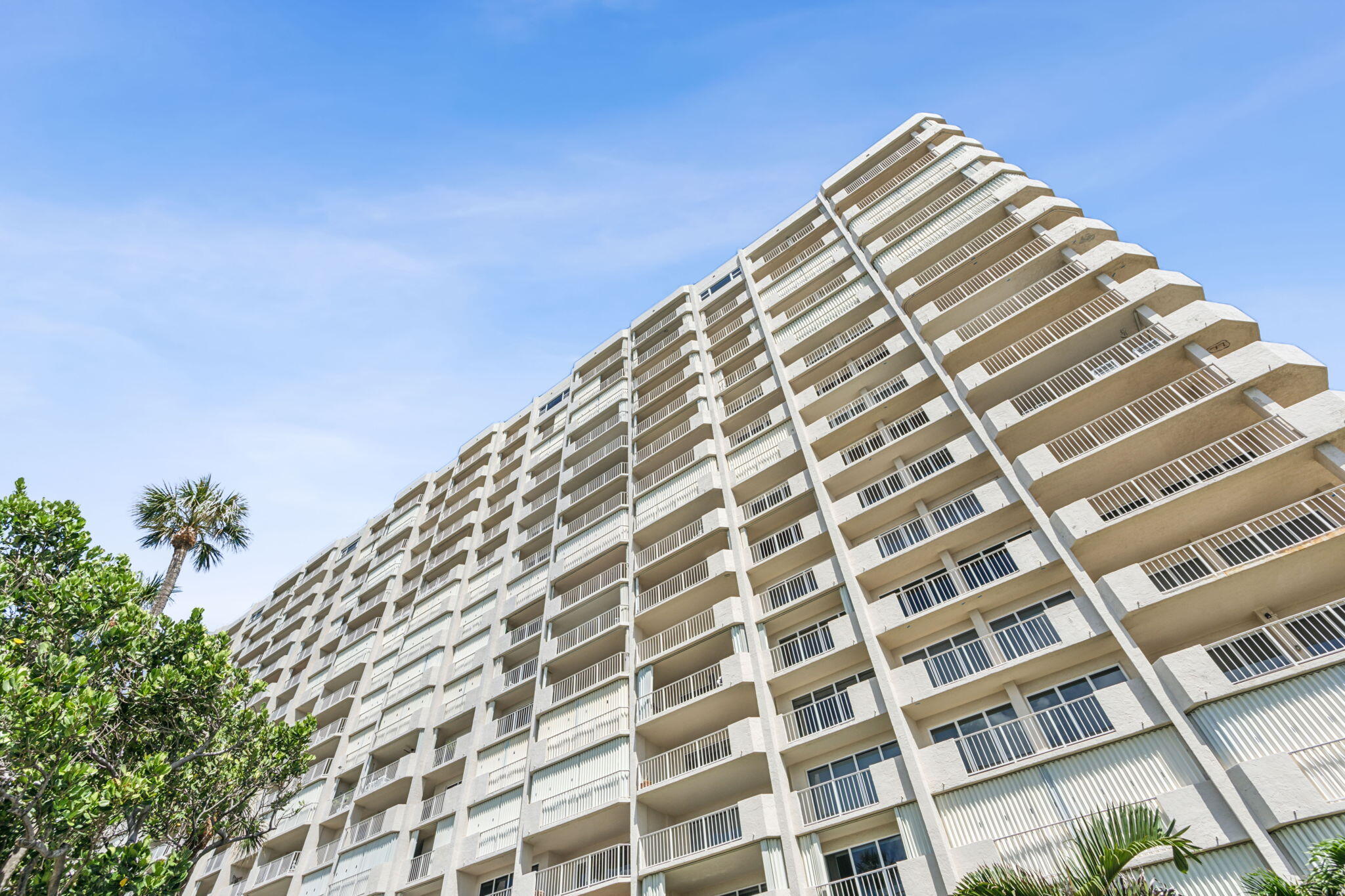 4001 N Ocean Boulevard 302-B, Boca Raton Unit: 302-B