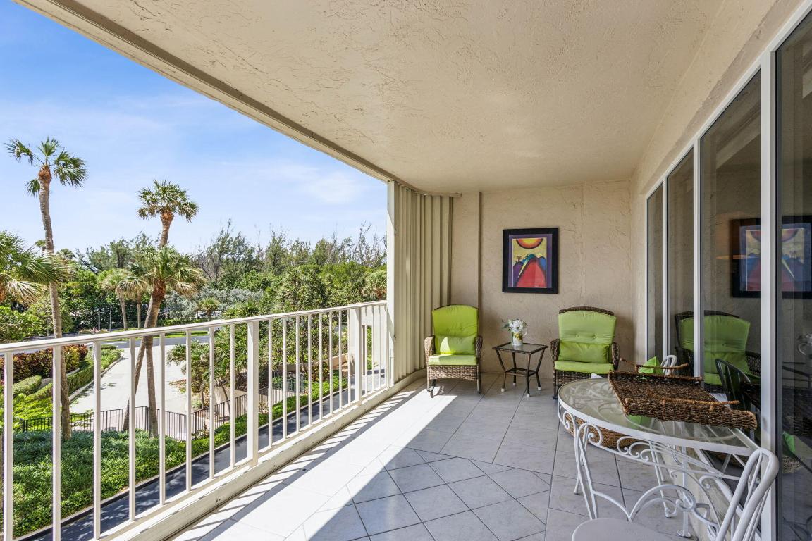 4001 N Ocean Boulevard 302-B, Boca Raton Unit: 302-B