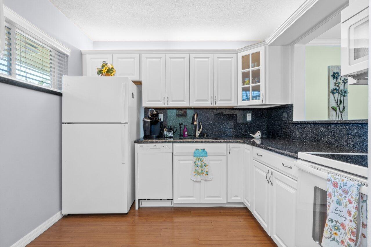 2566 S Garden Drive 109