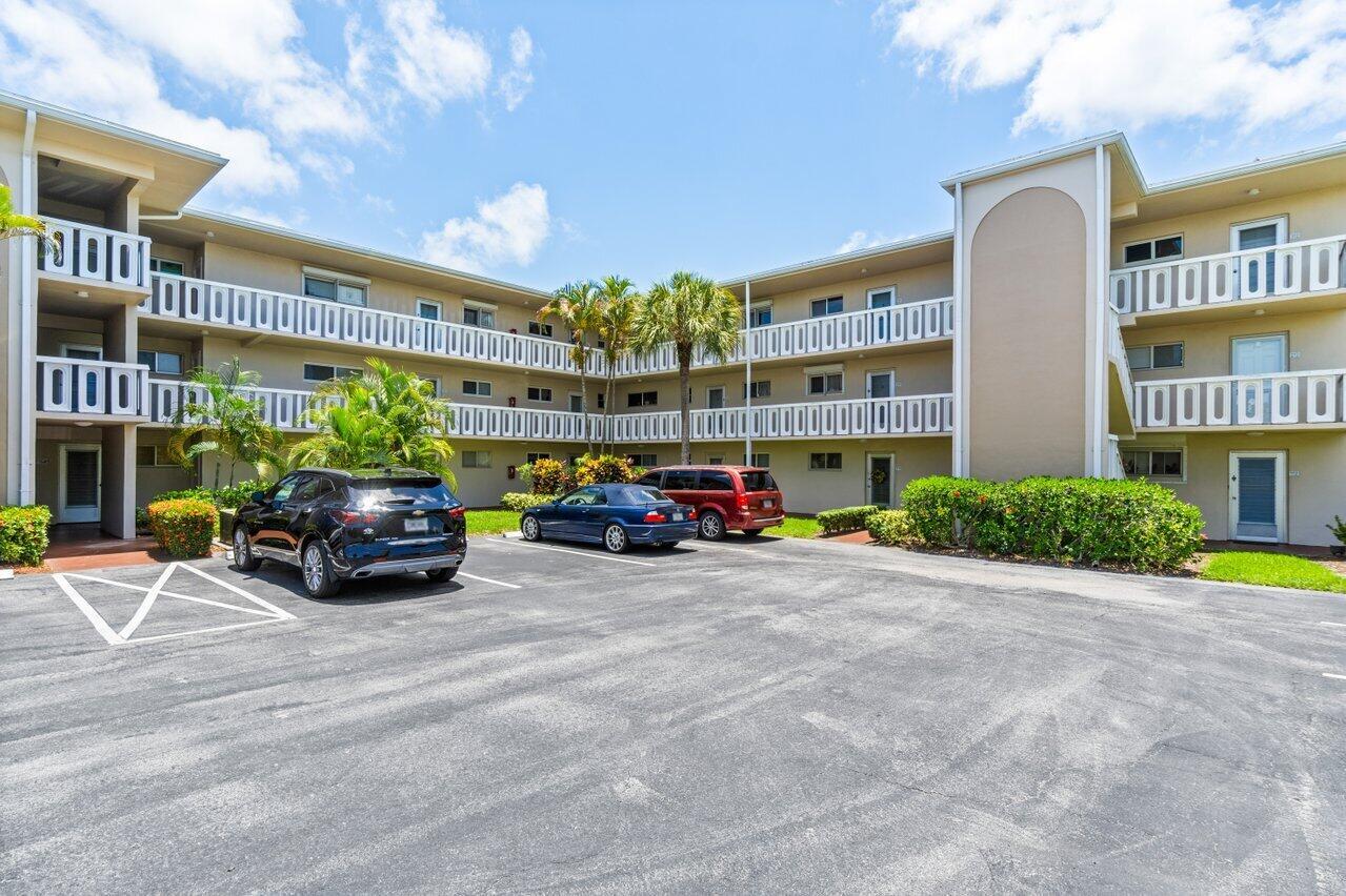 2566 S Garden Drive 109