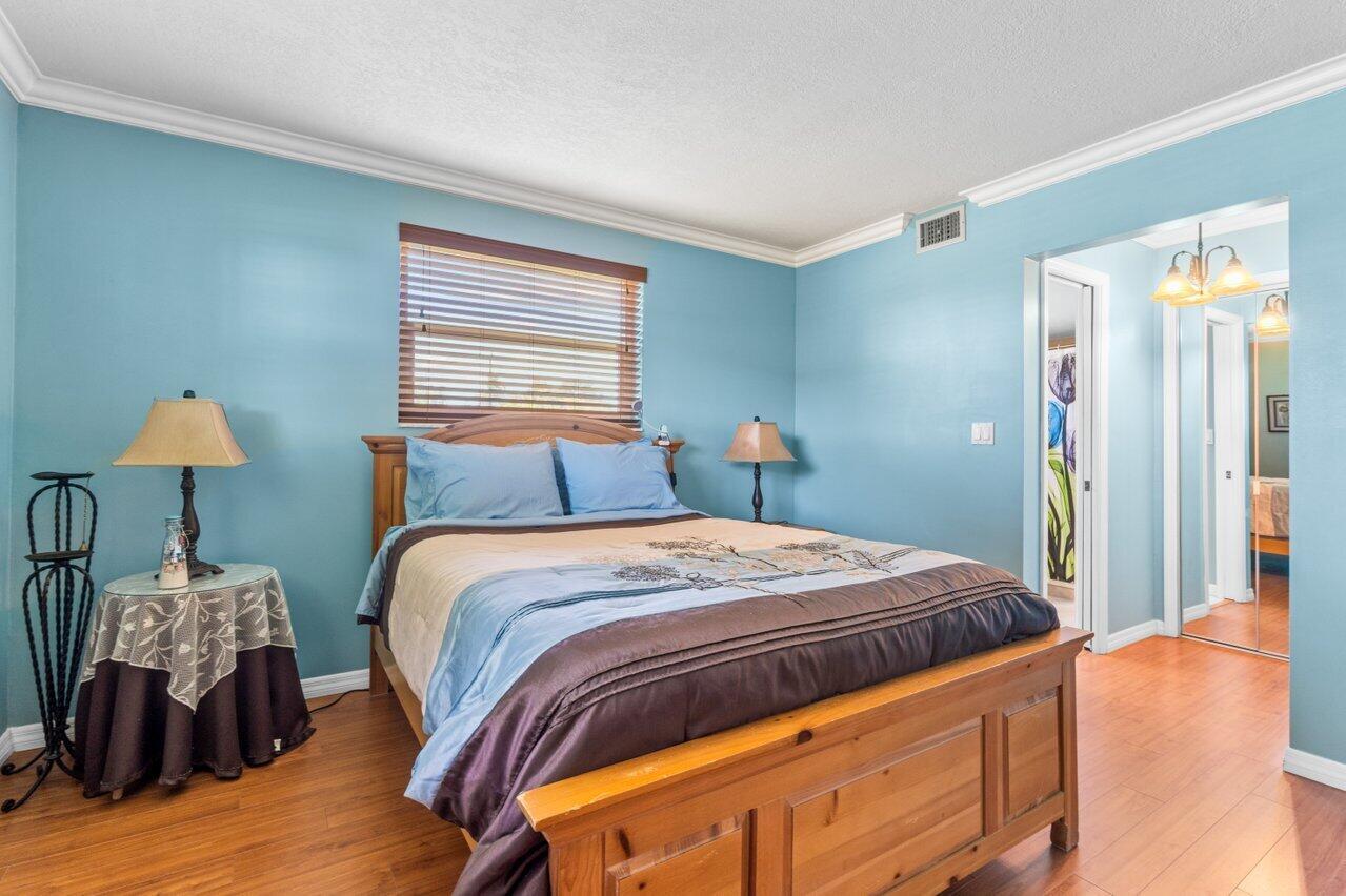 2566 S Garden Drive 109