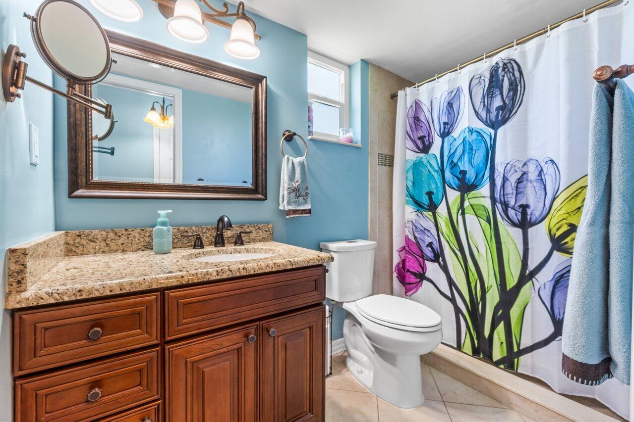 2566 S Garden Drive 109
