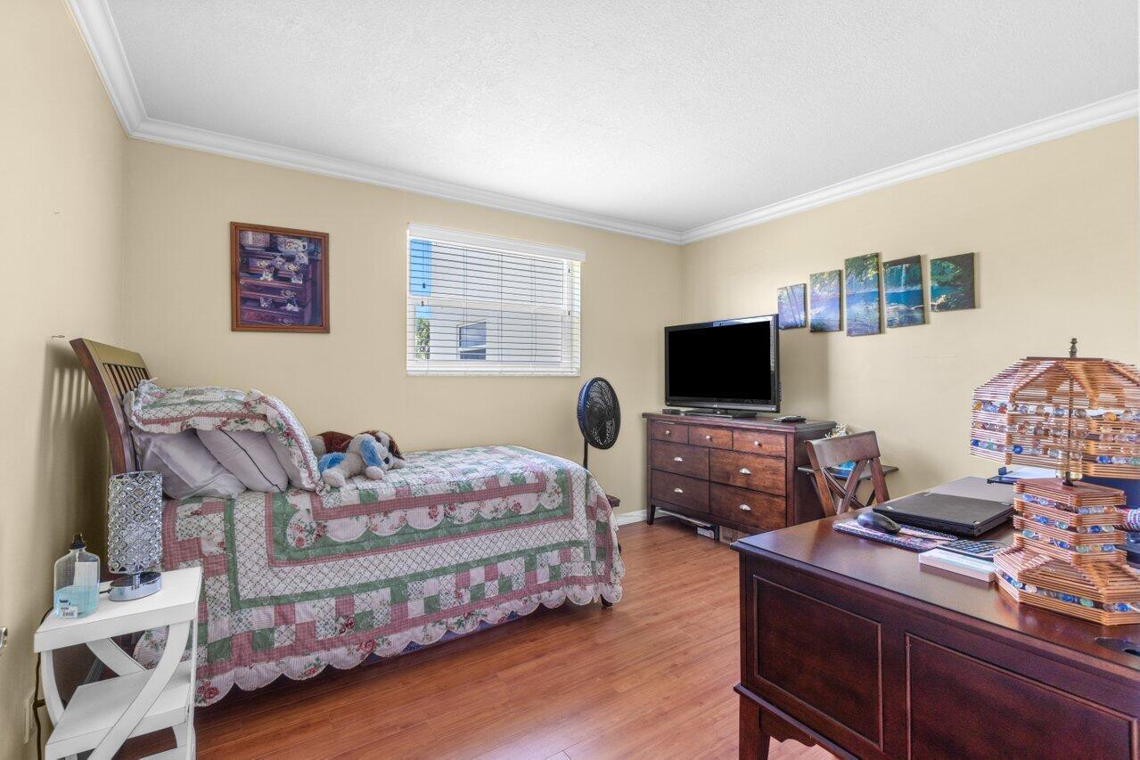 2566 S Garden Drive 109