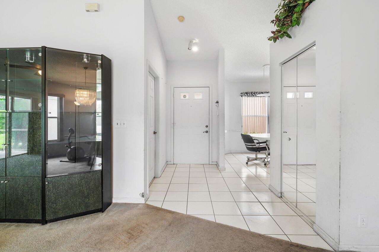 1012 Island Manor Drive