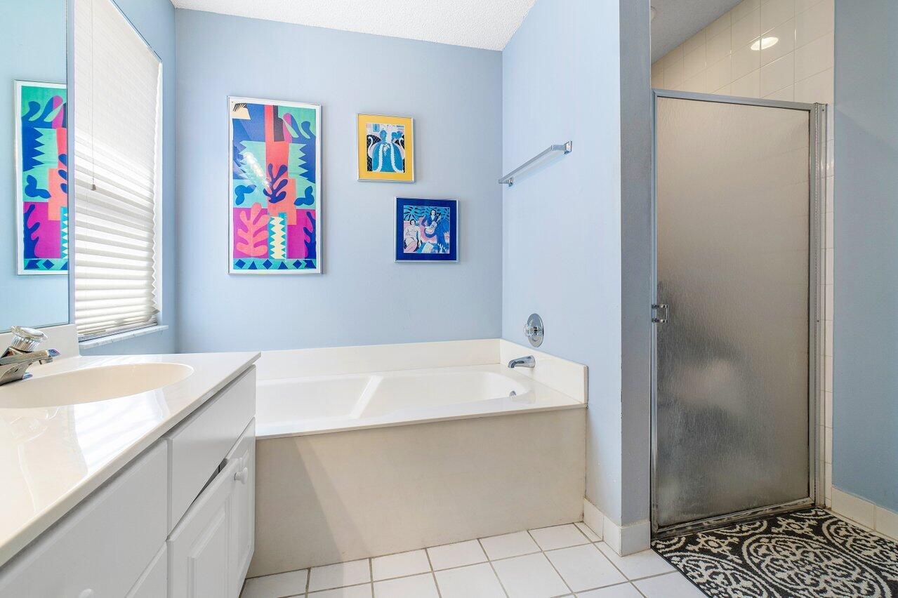 1012 Island Manor Drive