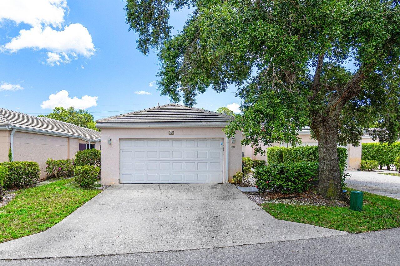 1012 Island Manor Drive