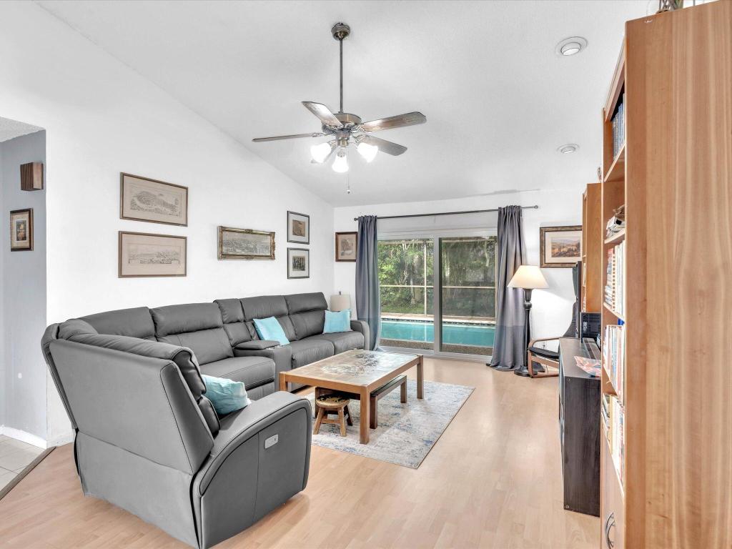 21589 San Germain Avenue, Boca Raton