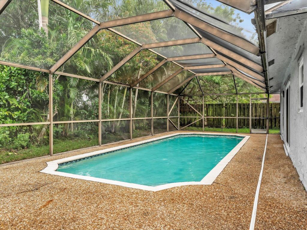 21589 San Germain Avenue, Boca Raton