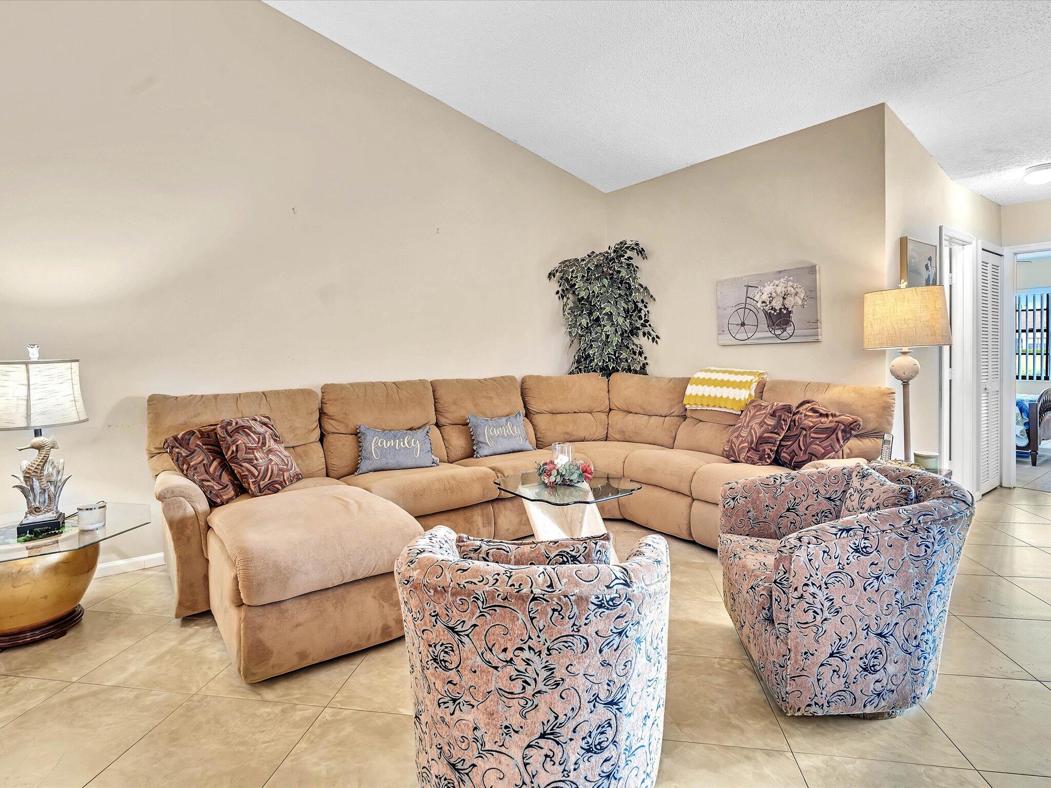 5839 Parkwalk Circle W, Boynton Beach