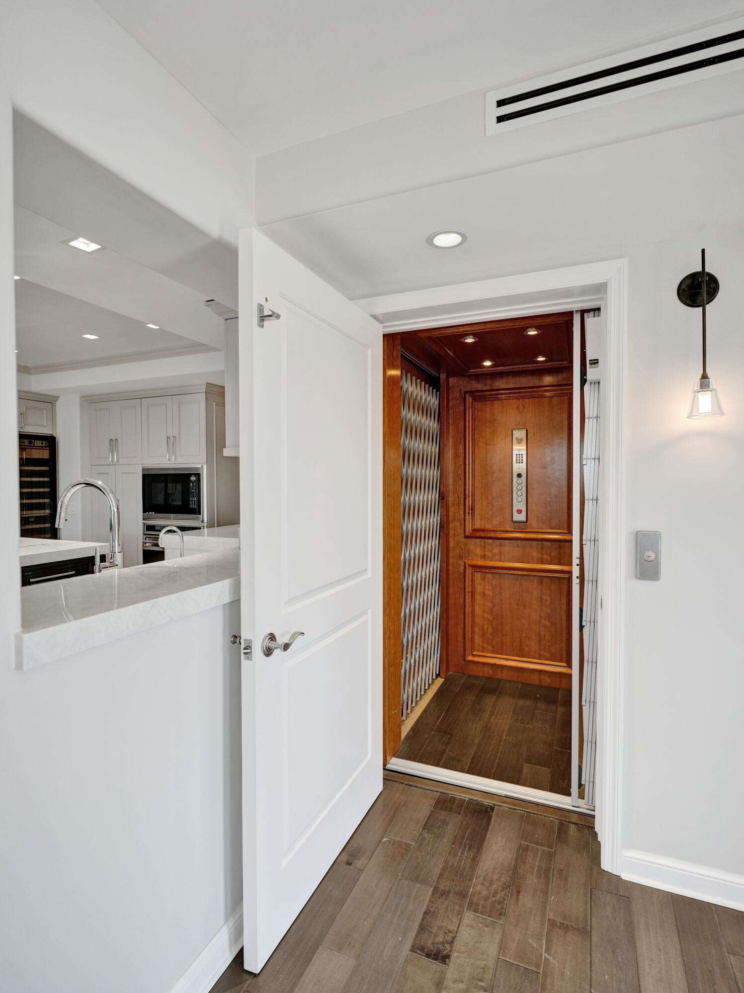 1001 Bel Air Drive