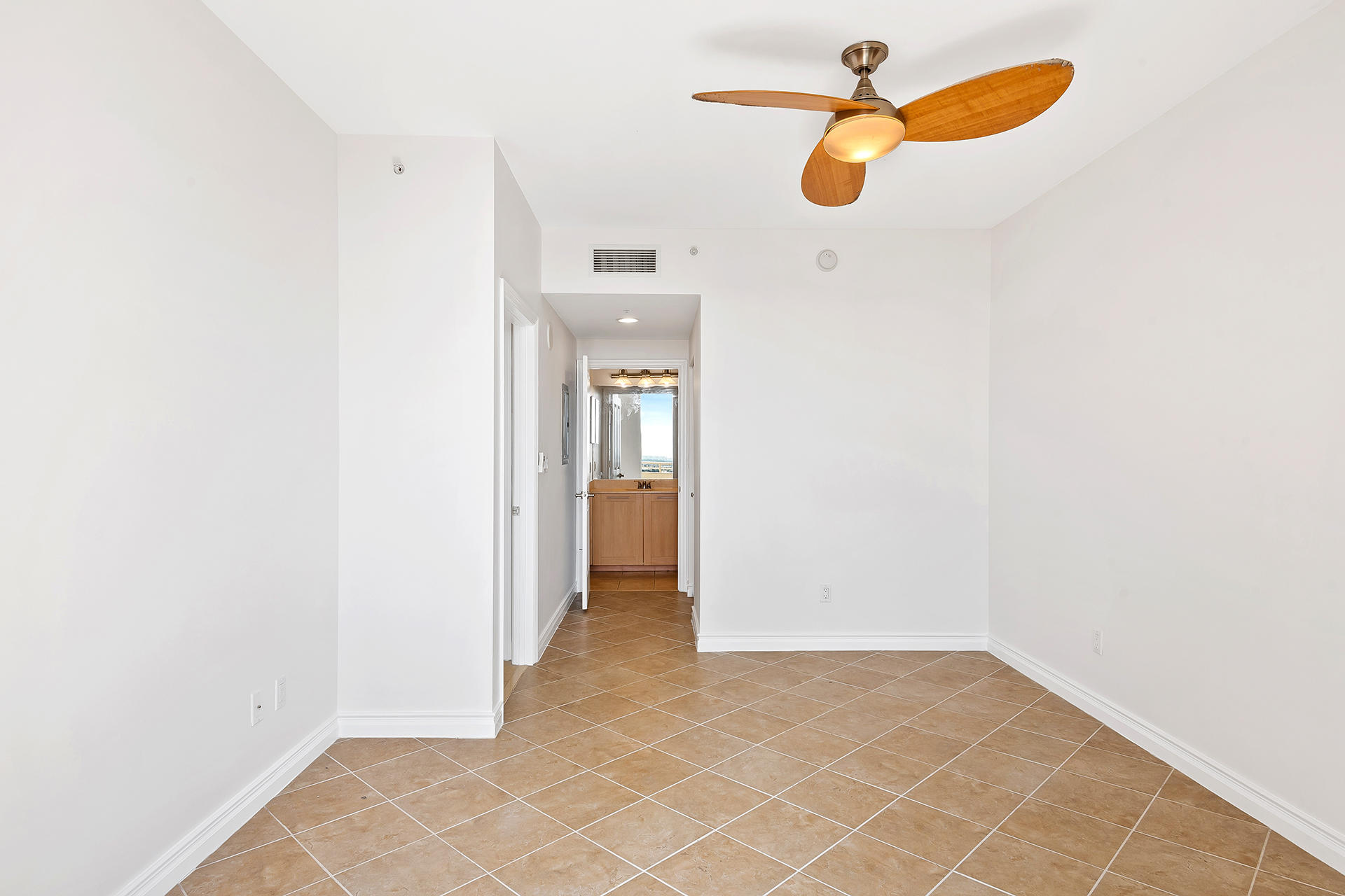 511 SE 5th Avenue 2310