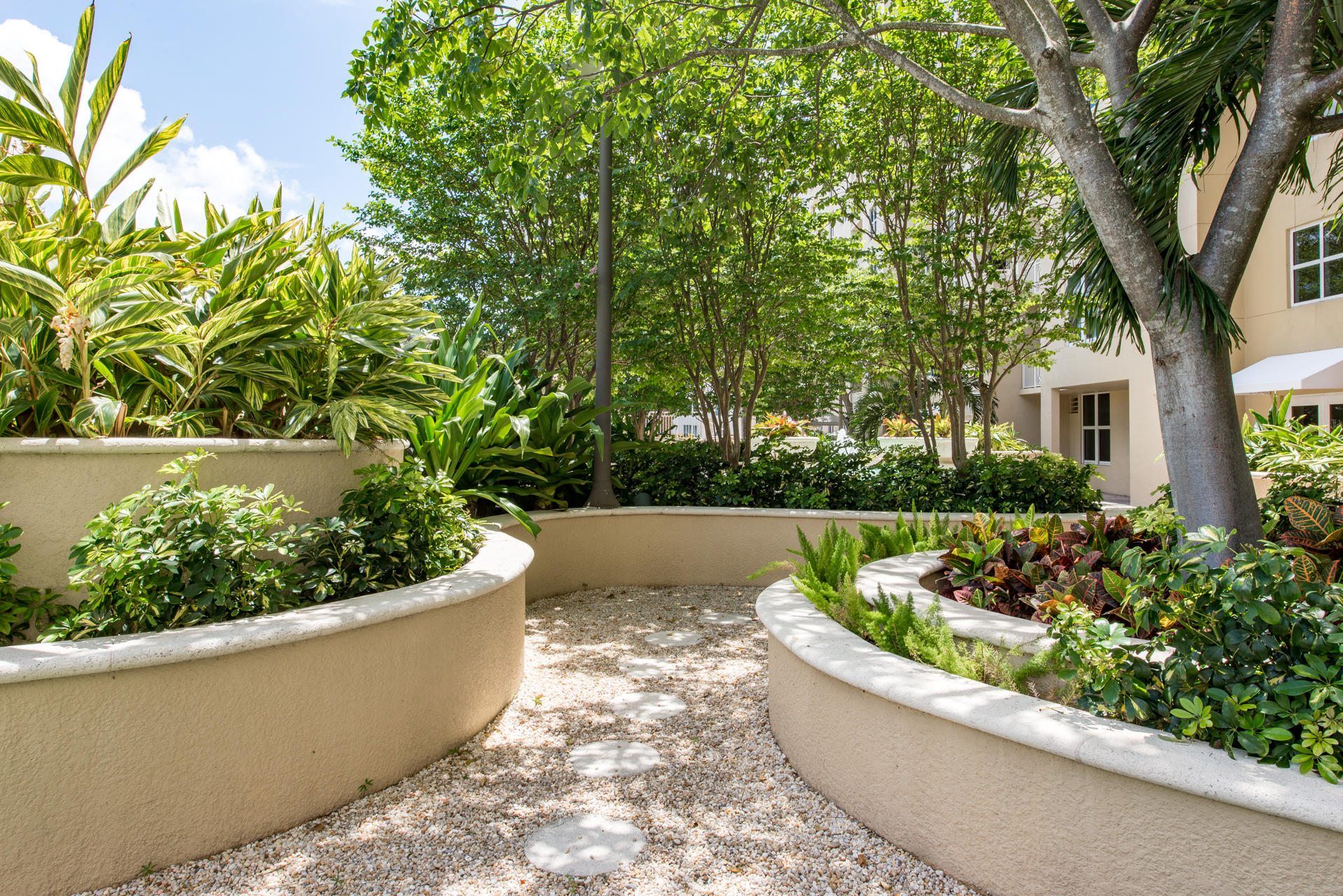 511 SE 5th Avenue 2310