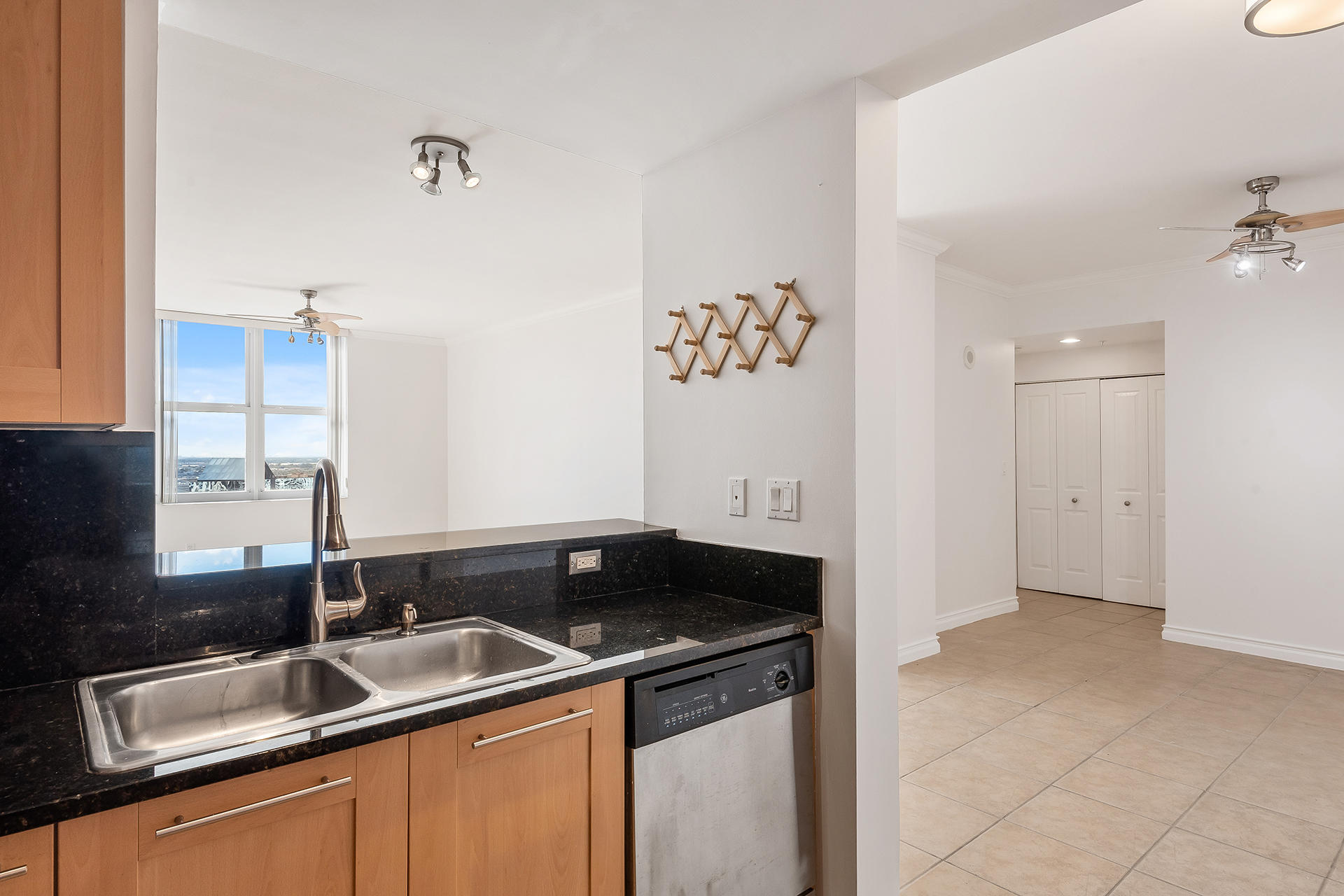 511 SE 5th Avenue 2310