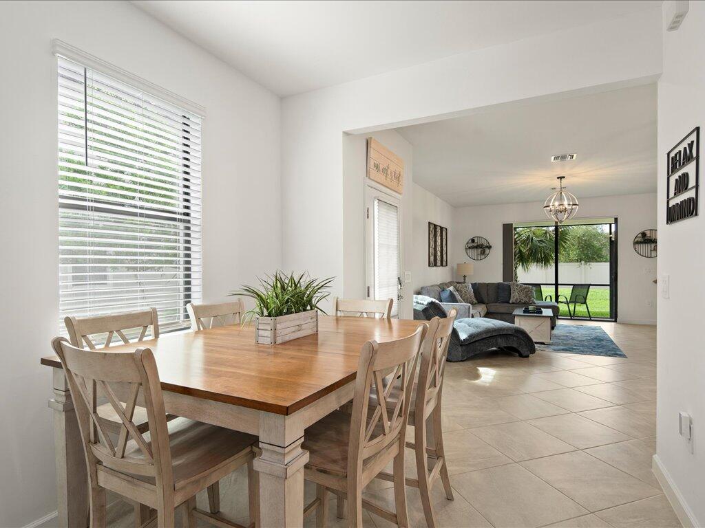 14121 Pine Lodge Lane, Fort Myers