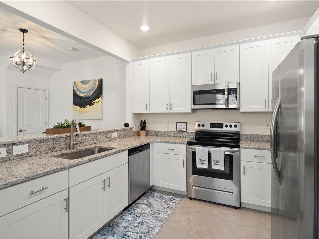 14121 Pine Lodge Lane, Fort Myers